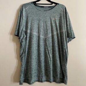 Nike Men's Heathered Gray Short Sleeve Tee